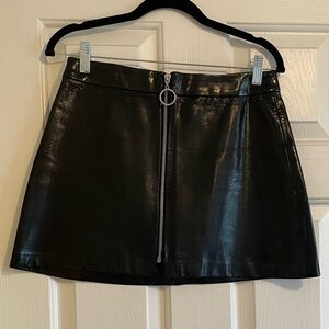 Zara faux patent leather black mini skirt with ring zipper detail